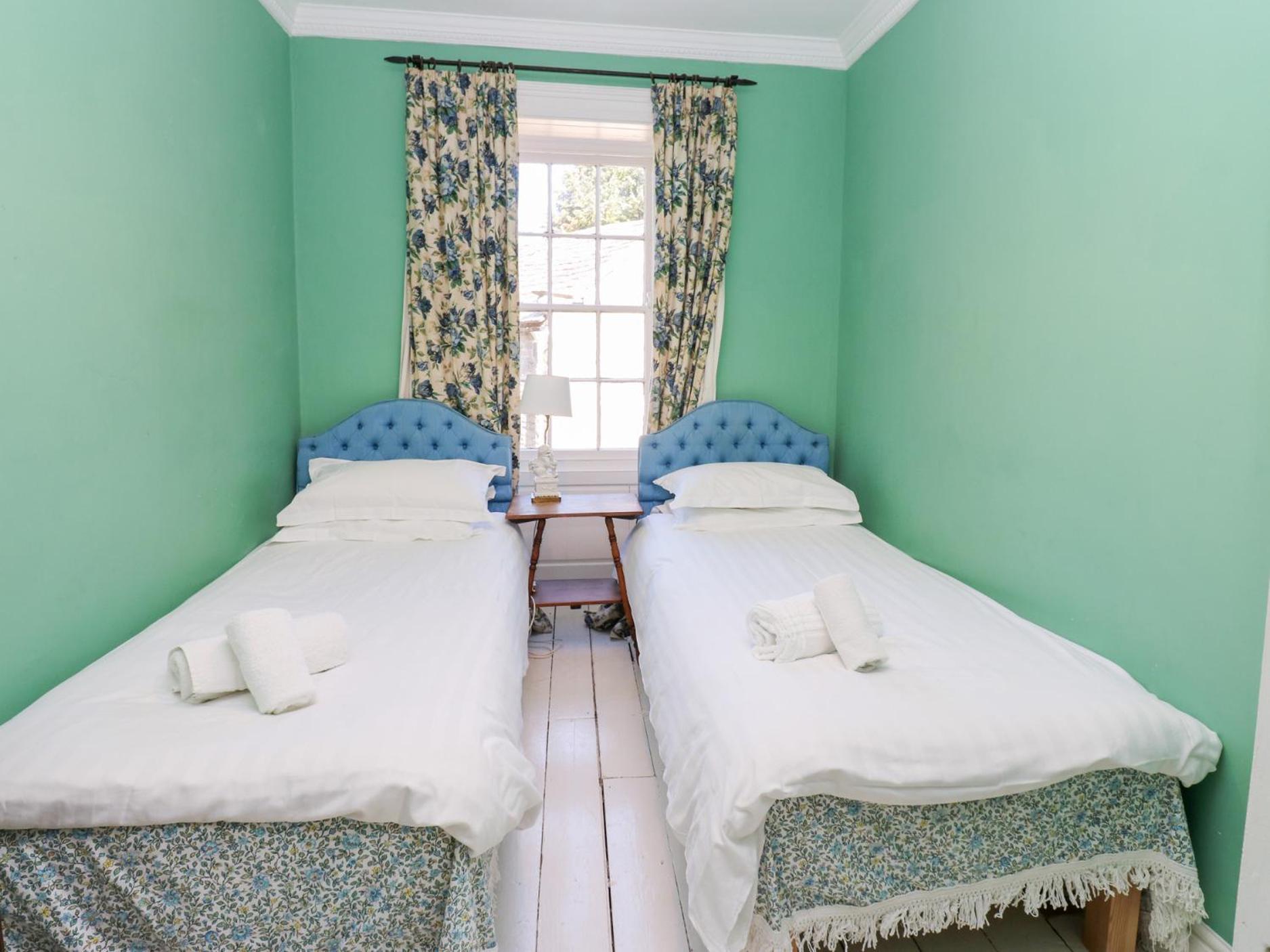 Flanders Hall West Burton Екстериор снимка